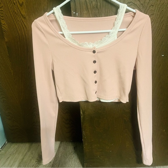 SHEIN Pink Long Sleeve Crop Top with Lace Detail - Picture 1 of 4